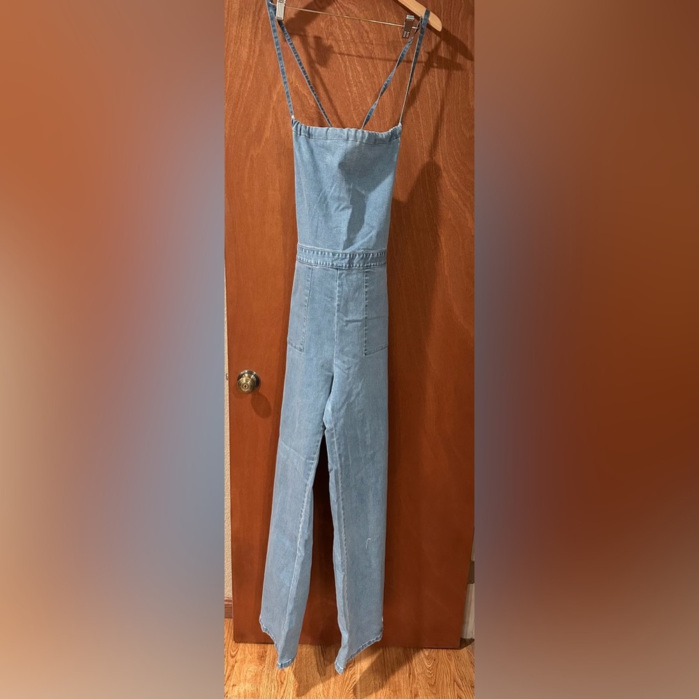 Fashion nova cute backstory denim jumpsuit - Picture 4 of 6